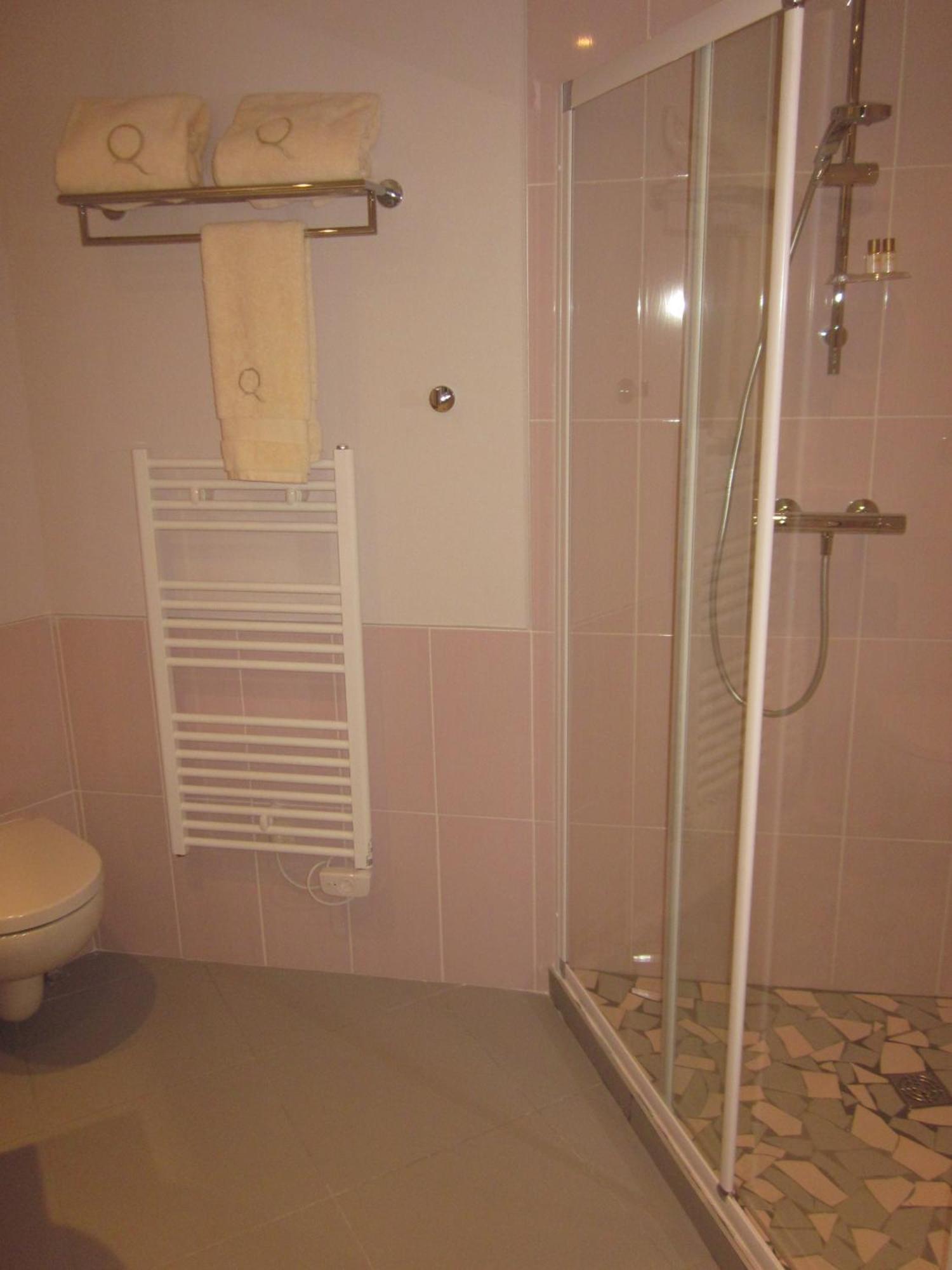 Hotel Ours Blanc - Wilson Toulouse Room photo