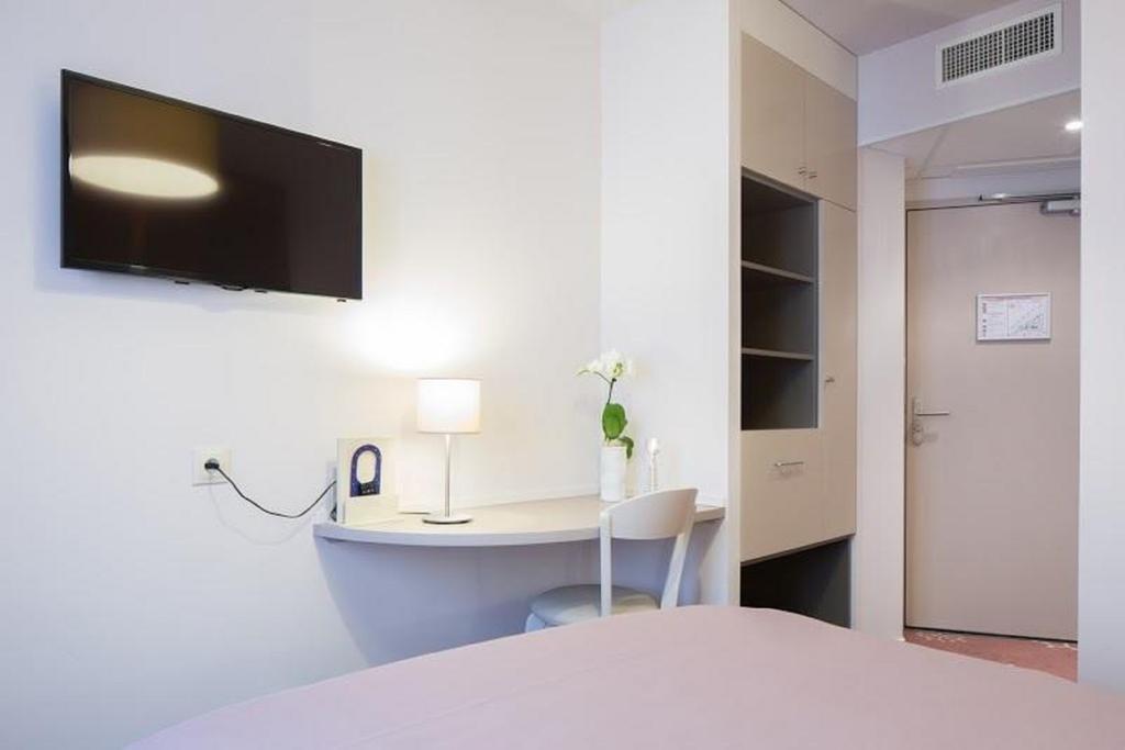 Hotel Ours Blanc - Wilson Toulouse Exterior photo