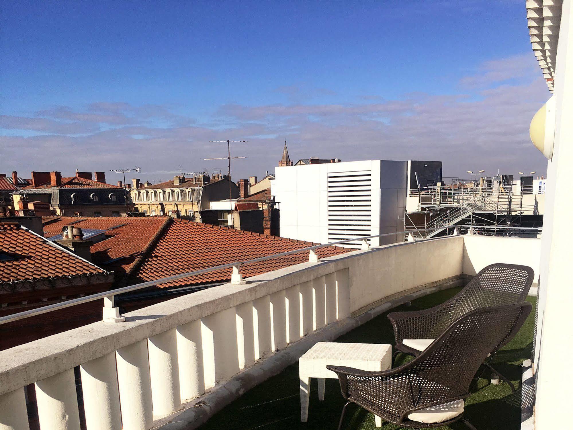 Hotel Ours Blanc - Wilson Toulouse Exterior photo