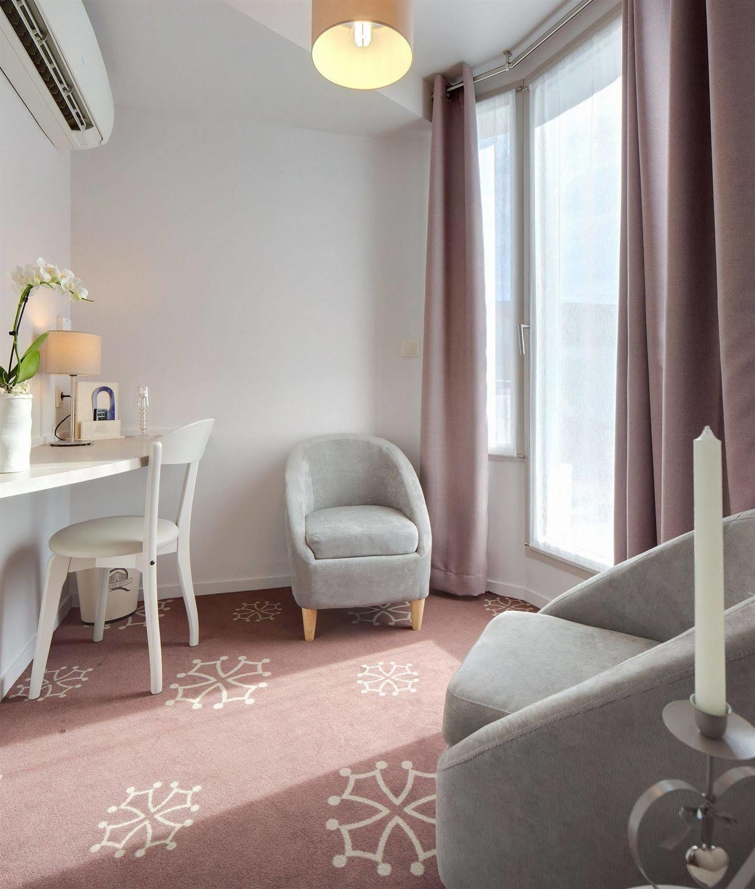 Hotel Ours Blanc - Wilson Toulouse Exterior photo